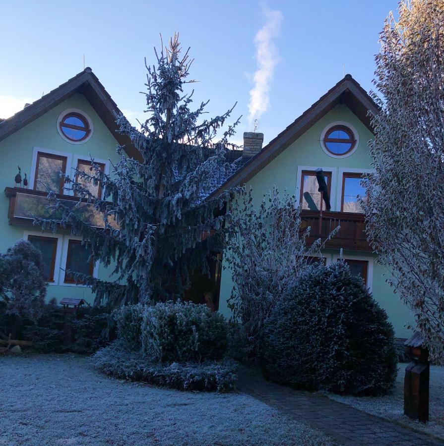 Vysoké Tatry Villa Capri מראה חיצוני תמונה