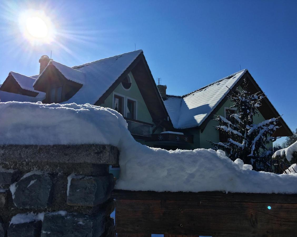 Vysoké Tatry Villa Capri מראה חיצוני תמונה
