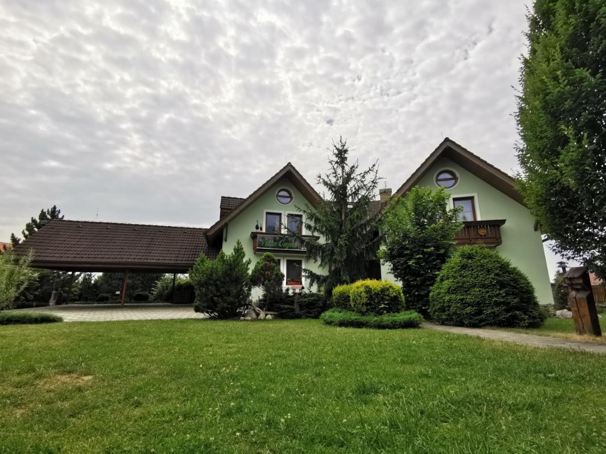 Vysoké Tatry Villa Capri מראה חיצוני תמונה